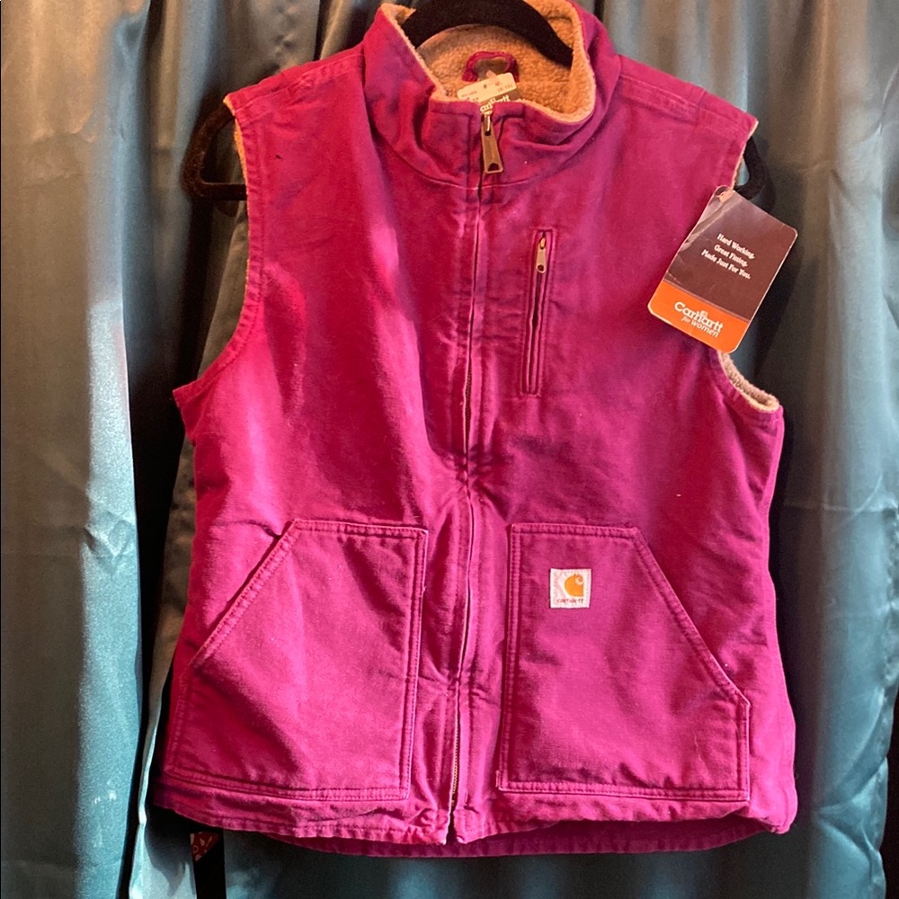 Carhartt Women's Purple Vest never worn